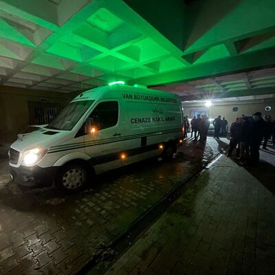 Van'da köpeğin saldırdığı 9 yaşındaki çocuk hayatını kaybetti