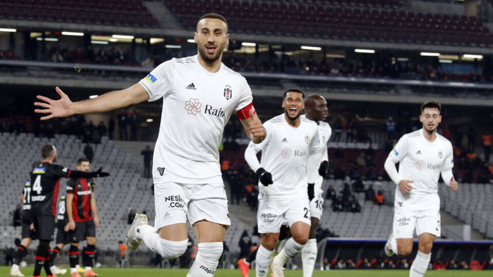 Cenk Tosun Weghorst'u geride bıraktı!