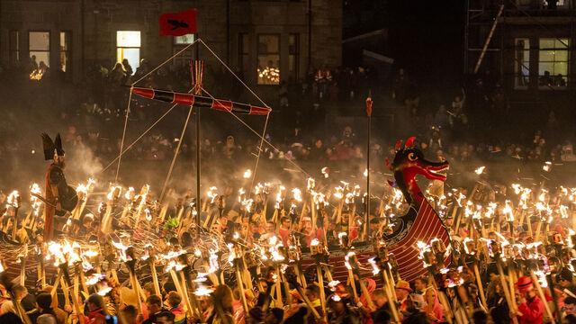 İskoçya'da Viking Festivali