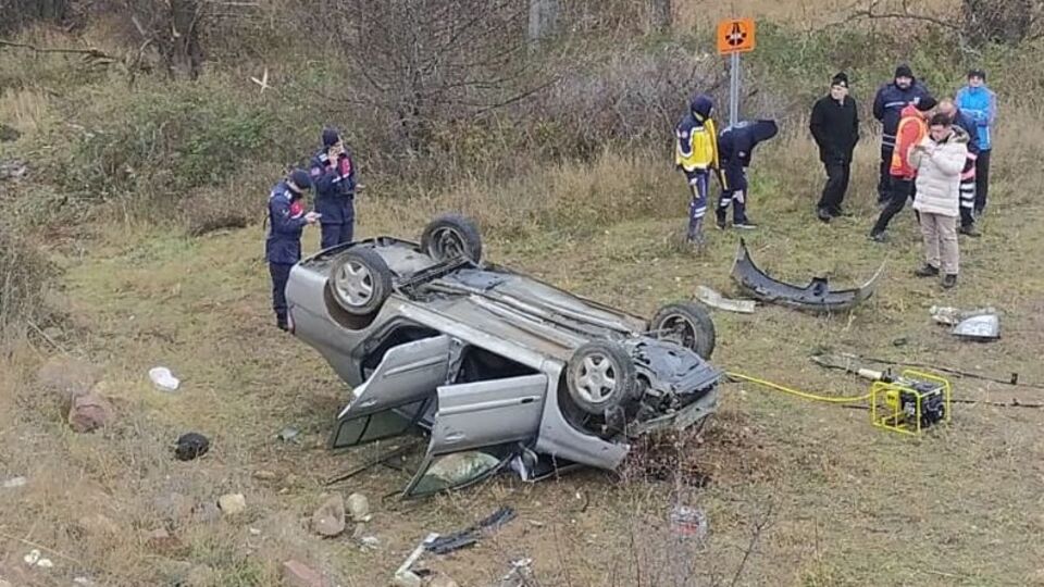 Cenazeye gidiyorlardı! Kahreden kaza!