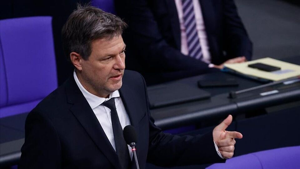 Almanya enerji fiyatlarında düşüş beklemiyor