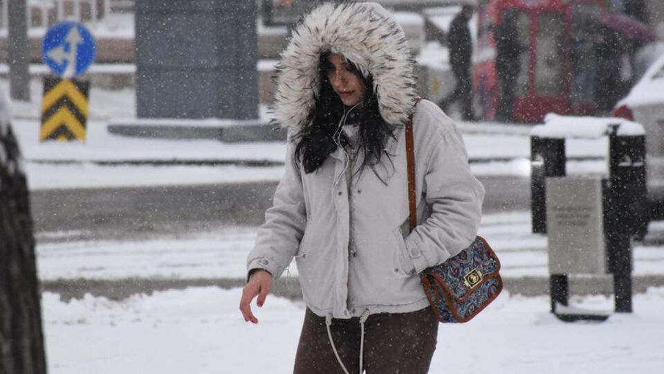 İstanbul'a kar hangi günler yağacak? Okullar tatil olacak mı?