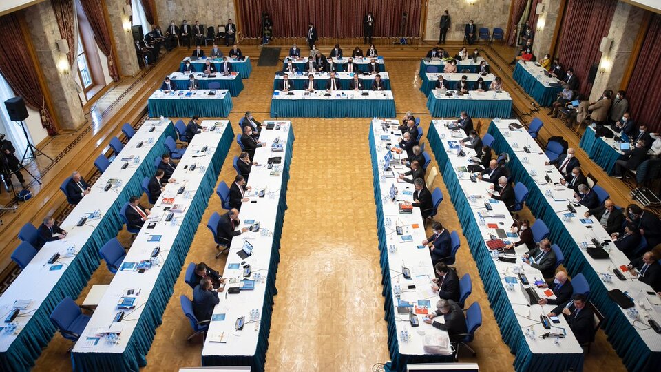 Komisyonda EYT görüşmeleri başladı