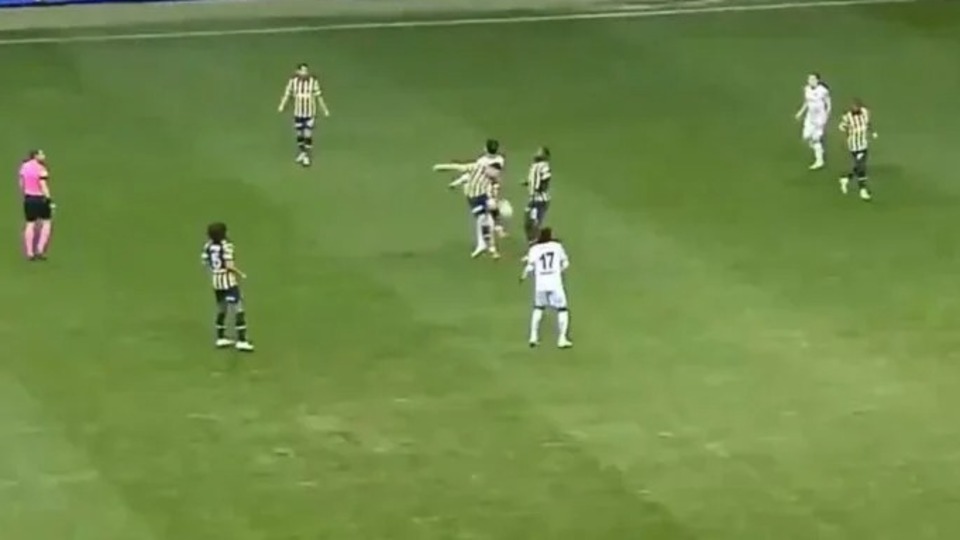 İptal edilen gol tartışma yarattı!