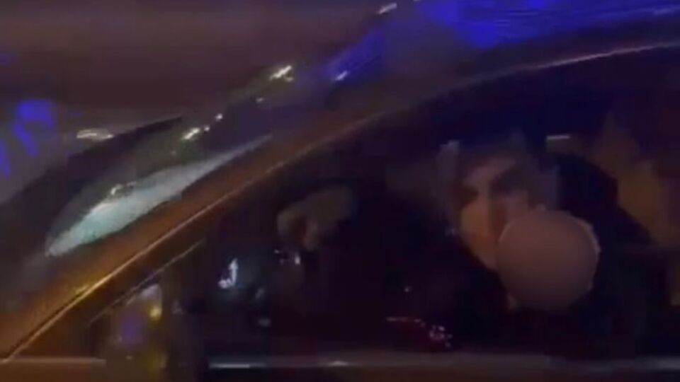 Hasta taşıyan ambulansı sıkıştıran maganda yakalandı!