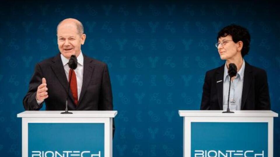 Almanya Başbakanı Scholz, BioNTech'i ziyaret etti