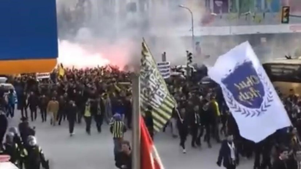 Fenerbahçe taraftarı Riva'ya gitti