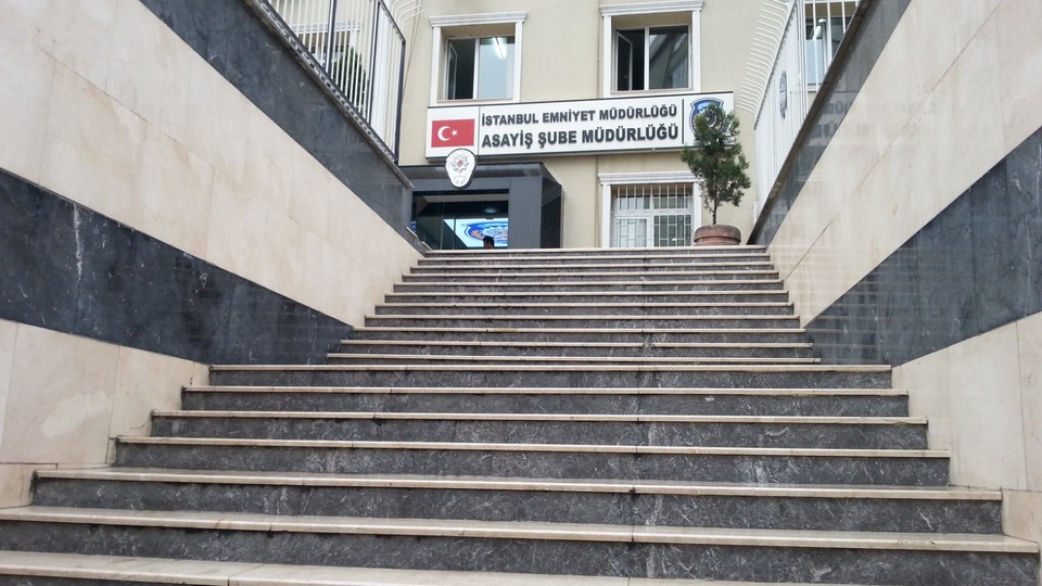 Kayıp kimlik soruşturmasında üvey ağabeyi olduğunu öğrendi!