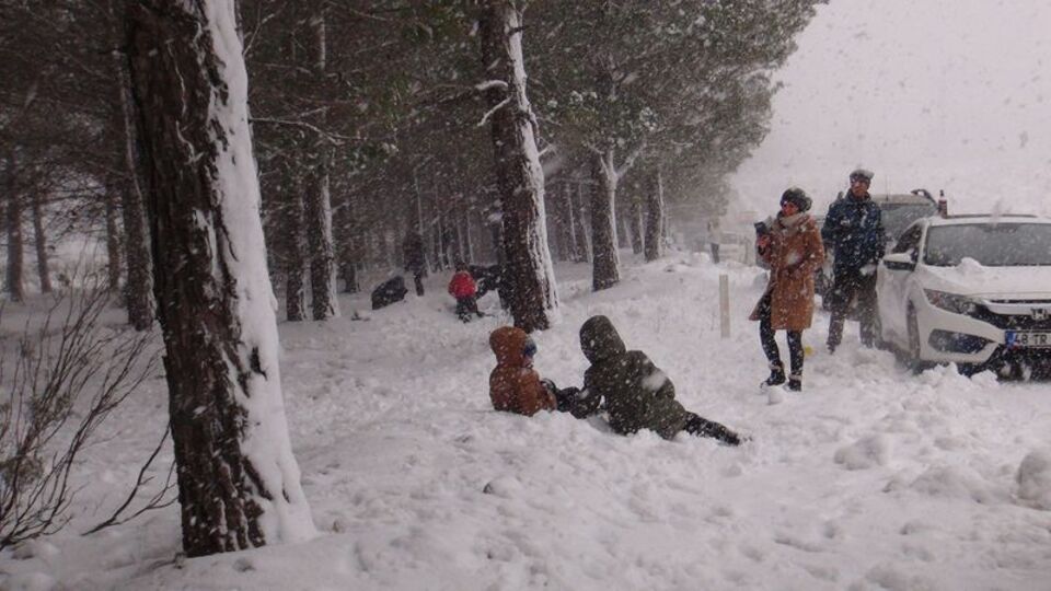 Muğla'da kar etkisini sürdürüyor