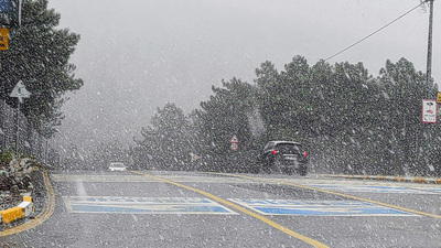 İstanbul'da beklenen kar yağışı başladı!