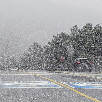 İstanbul'da beklenen kar yağışı başladı!