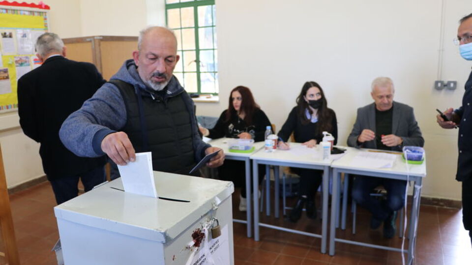 Güney Kıbrıs'ta başkanlık seçimleri ikinci tura kaldı