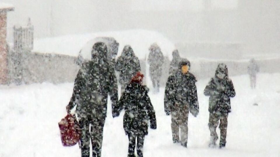 Deprem nedeniyle Güneydoğu'da 5 ilde okullar tatil edildi