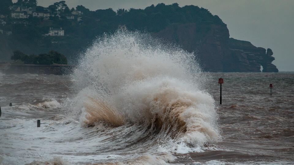 Türkiye'deki depremin ardından İtalya'da tsunami alarmı!