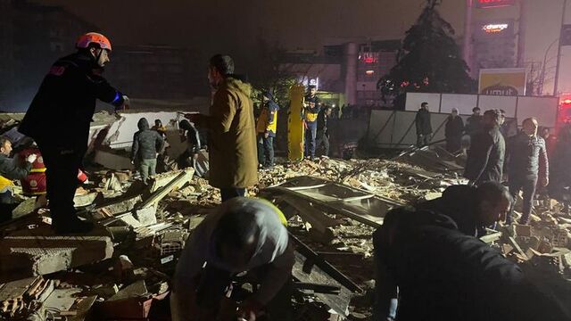 Habertürk TV canlı yayın! Kahramanmaraş'ta deprem!