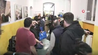 Berlin'de Türkiye'ye yardım seferberliği