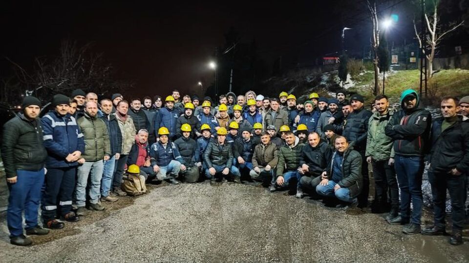 Soma'dan 90, Amasya'dan 57 madenci bölgeye gidiyor