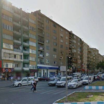 Depremden önce ve depremden sonra Trabzon Caddesi
