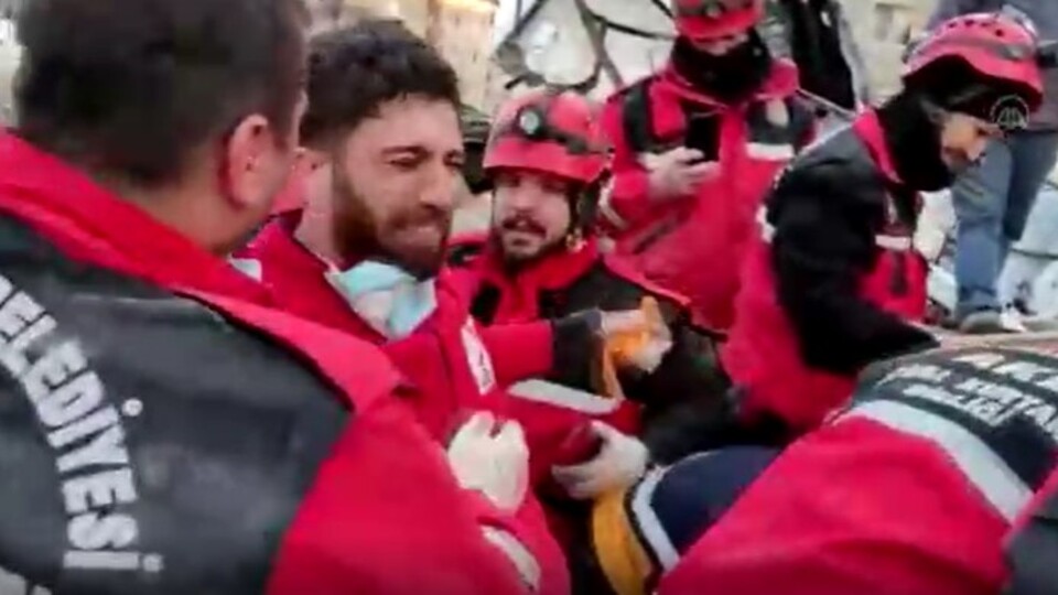 6 yaşındaki Eymen sağ olarak çıkarıldı