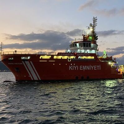 Nene Hatun depremzedeler için yola çıktı