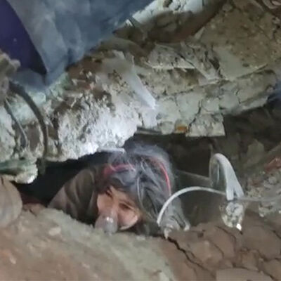 12 yaşındaki Aysima 40 saat sonra kurtarıldı