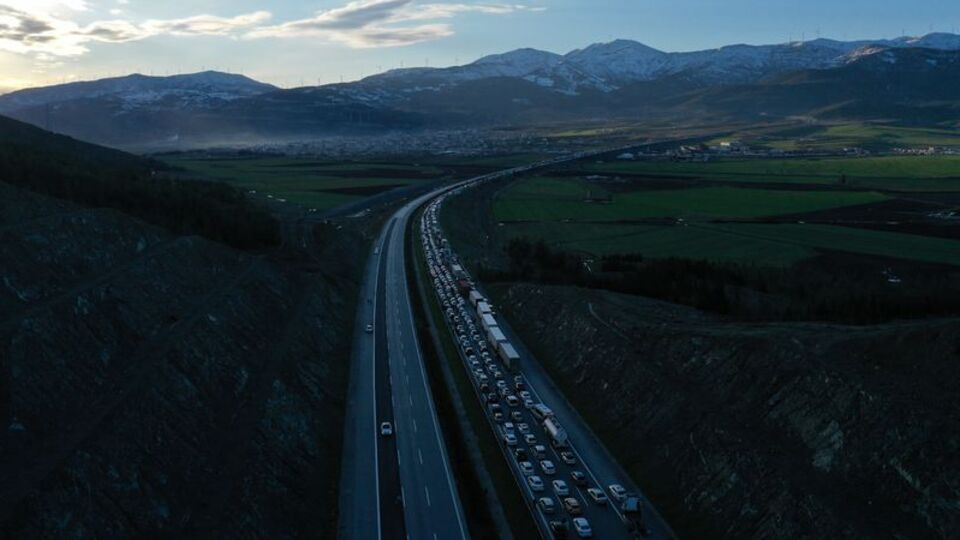 TAG Otoyolu'nda yoğunluk oluştu