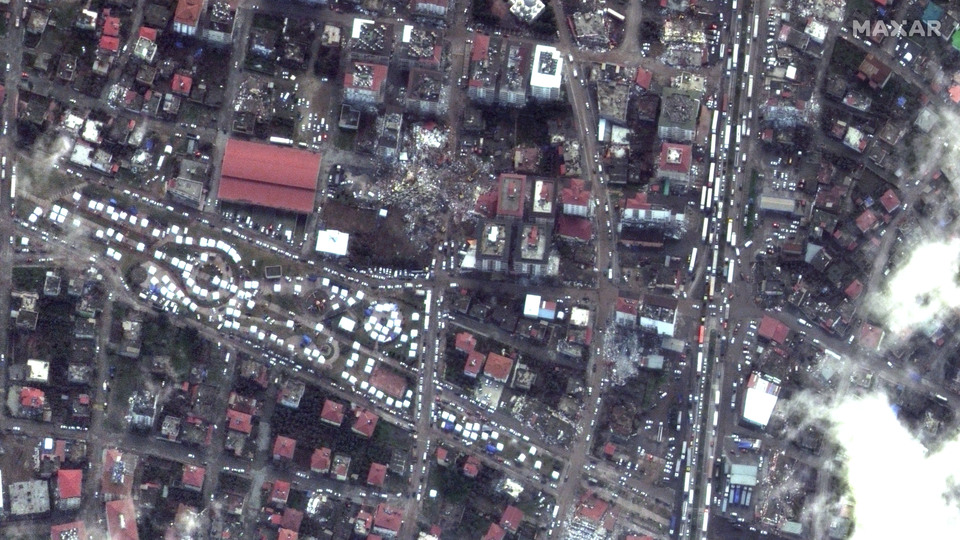 Gaziantep'teki yıkım uydudan görüntülendi!