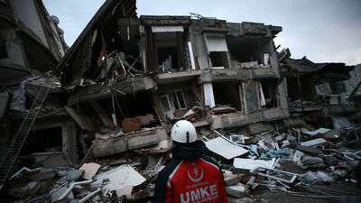 Yunan gazetesinden Türkiye'ye destek: Hepimiz Türküz