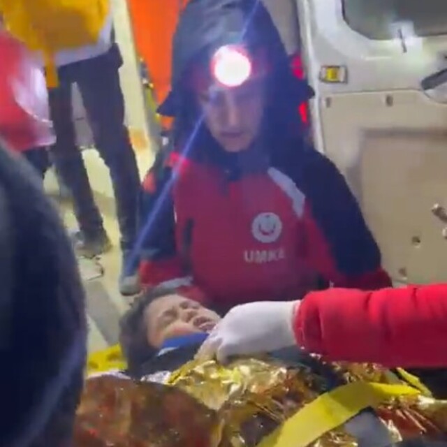 Enkazdan çıkarılırken ilk sözleri bu olmuştu: Yarın okulum var