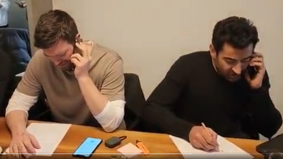 Ünlüler deprem bölgesi için seferber oldu