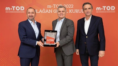 Sesimizi duyan var mı?