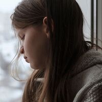 Çocuğunuzu bir süre yalnız bırakmayın