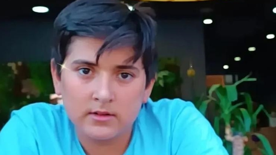 12 yaşındaki Rüzgar 8 kişilik ailesini kurtardı!