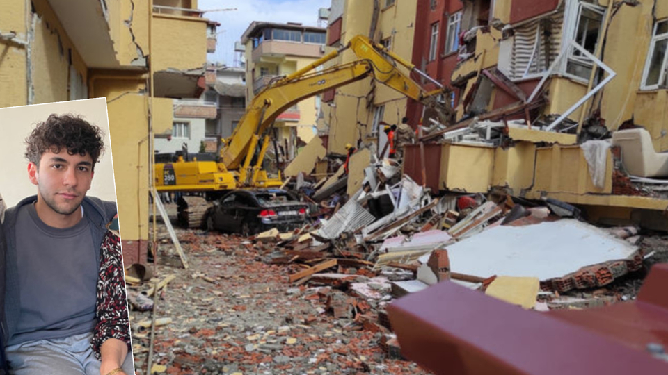 Enkazdaki bekleyişini kaydetmiş