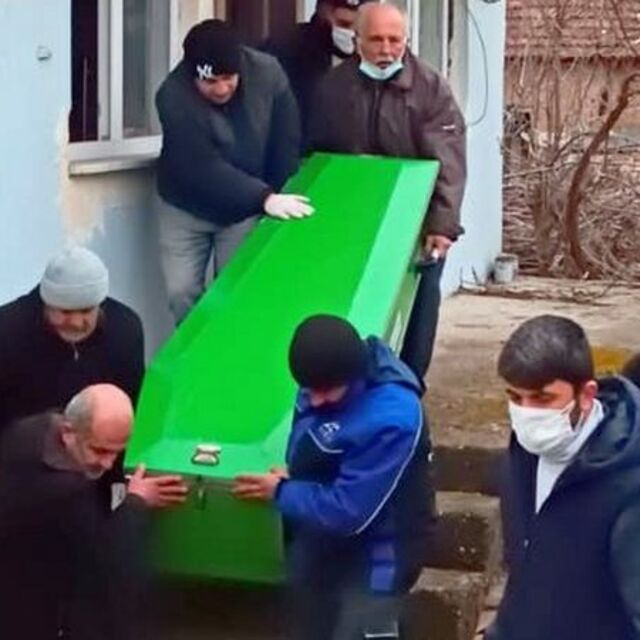 20 gündür haber alınamıyordu, evinde ölü bulundu