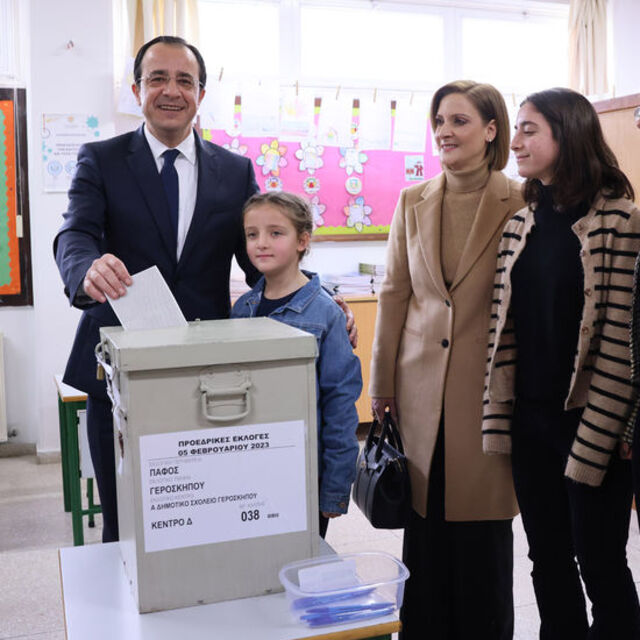 Güney Kıbrıs Rum Yönetimi'nin yeni lideri Christodoulides