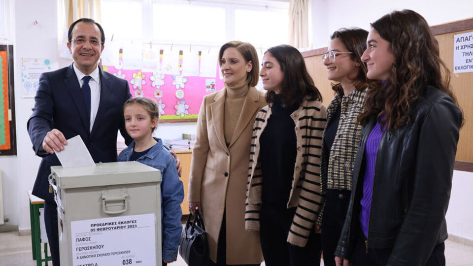 Güney Kıbrıs Rum Yönetimi'nin yeni lideri Christodoulides