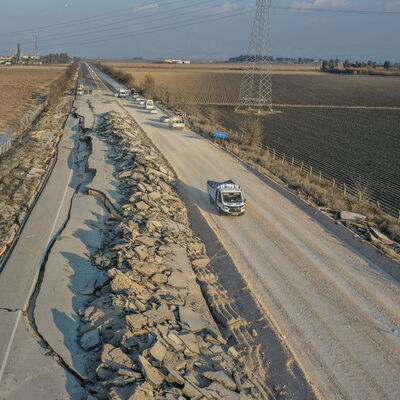Kara yolunda ürküten görüntü!