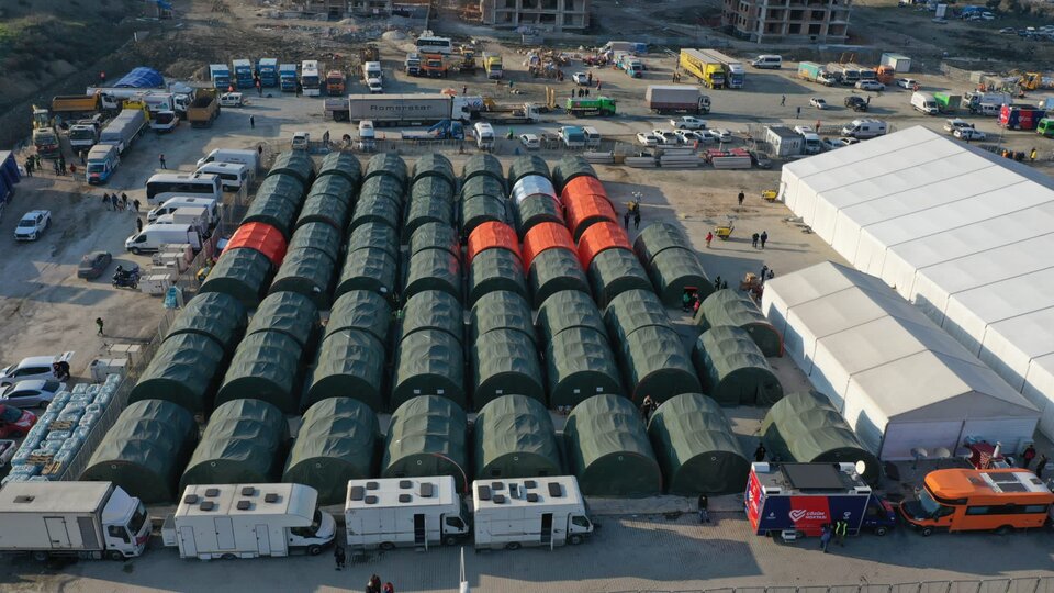 İBB'den deprem bölgesine destek