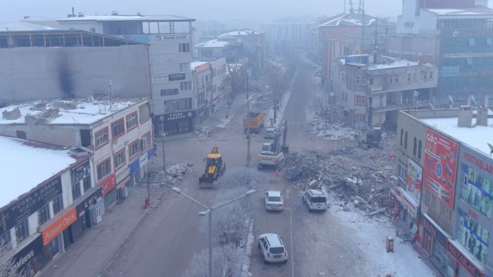Havadan görüntülendi! İşte Hatay ve Elbistan'daki yıkım!