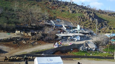 Kayalar her şeyi yok etti: "Cehennem"