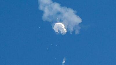 Casus balonlar, uydular ve uçan cisimler: Bizi yukarıdan kimler izliyor?