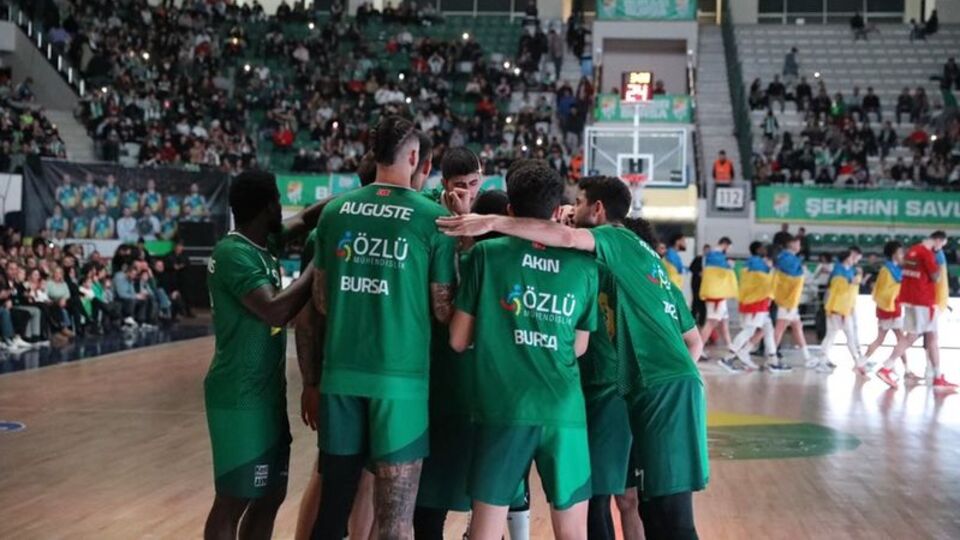 Bursaspor, EuroCup'ta siyah forma giyecek
