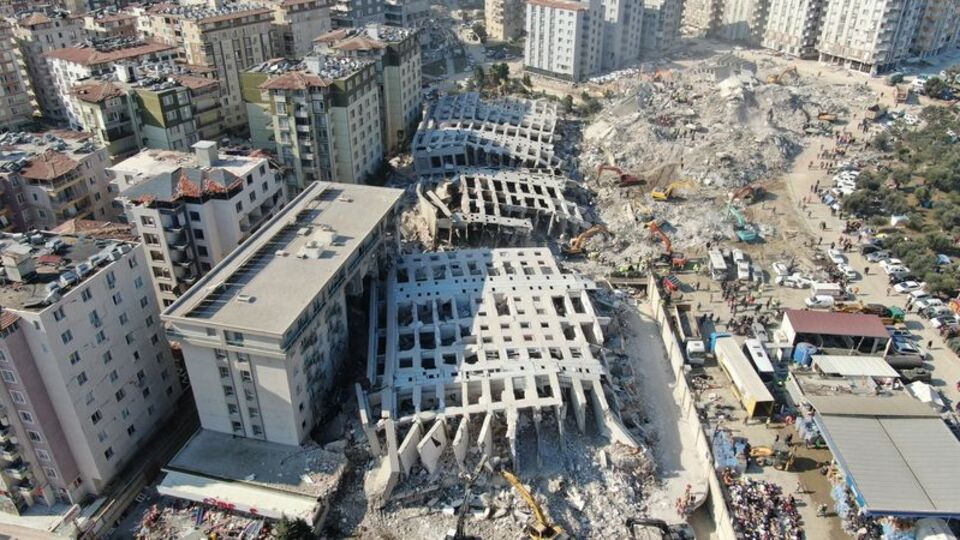 Rönesans Rezidans ile ilgili eski bina sakininden korkunç iddia!