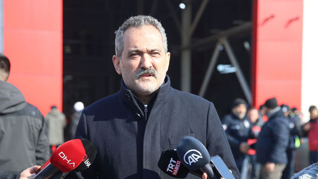 Bakan Özer'den açıklama