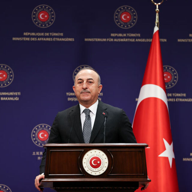 Bakan Çavuşoğlu Ürdün'lü mevkidaşıyla görüştü