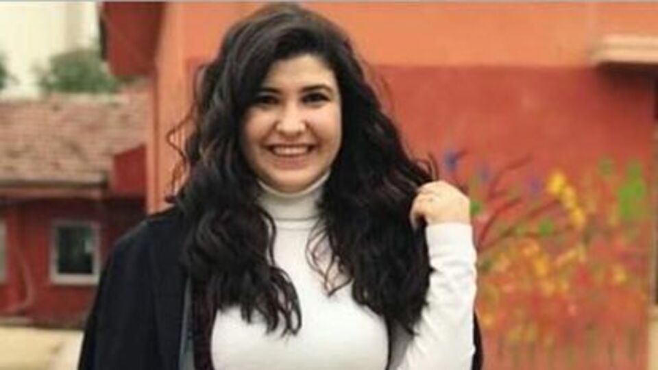 Cemile öğretmen 8 aylık hamileymiş!