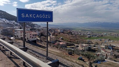 Depremin vurduğu köyde 256 kişi öldü!