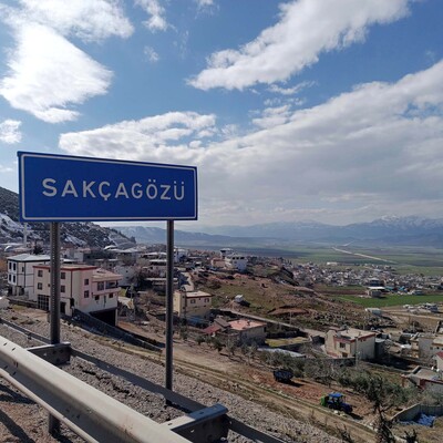 Depremin vurduğu köyde 256 kişi öldü!