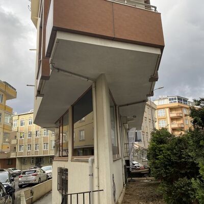 Sosyal medyada tartışma yaratmıştı! Üçgen binanın müteahhidi konuştu!